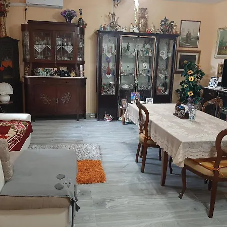 Gherghina Nocleg ze śniadaniem Lama (Apulia)