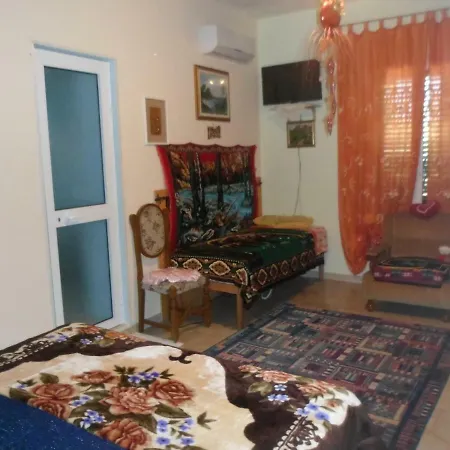 Gherghina * Lama (Apulia)
