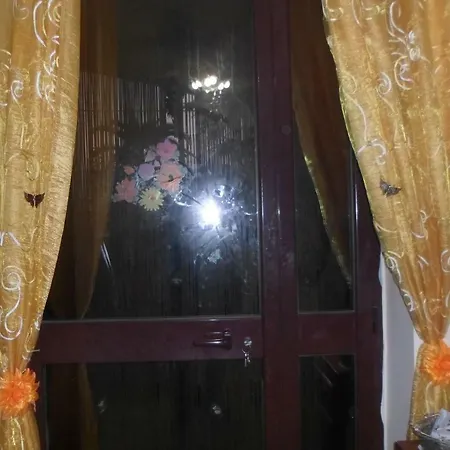 Gherghina Bed & Breakfast *